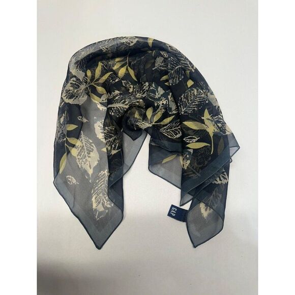 Gap Silk Dark Floral Square 20x20 Scarf Made in Italy - Picture 2 of 4